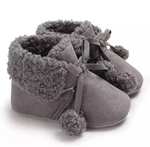 Load image into Gallery viewer, Snow Booties (Girls)